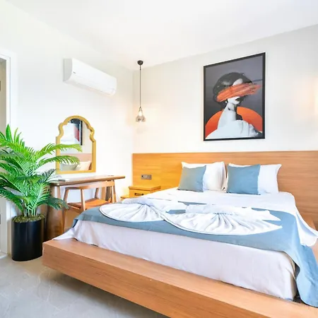 Bianca With Sea View 4*